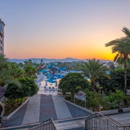 Lrs River & 5* Сиде