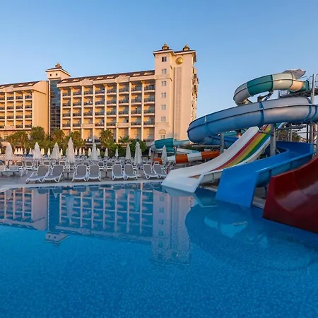 Hotel Lrs River & 5*