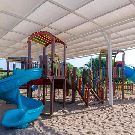 Lrs River & Hotel 5*