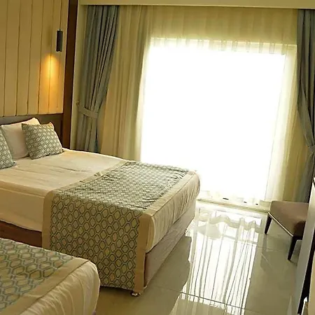 Hotel Lrs River & Side