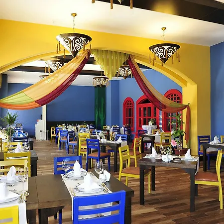 Hotel Lrs River &