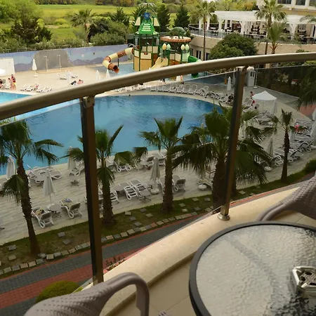 Hotell Lrs River &