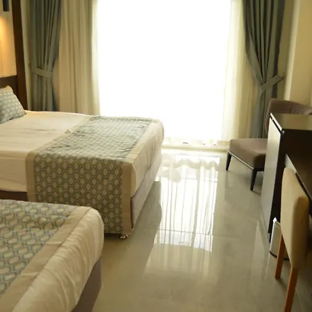 Lrs River & Hotell 5*